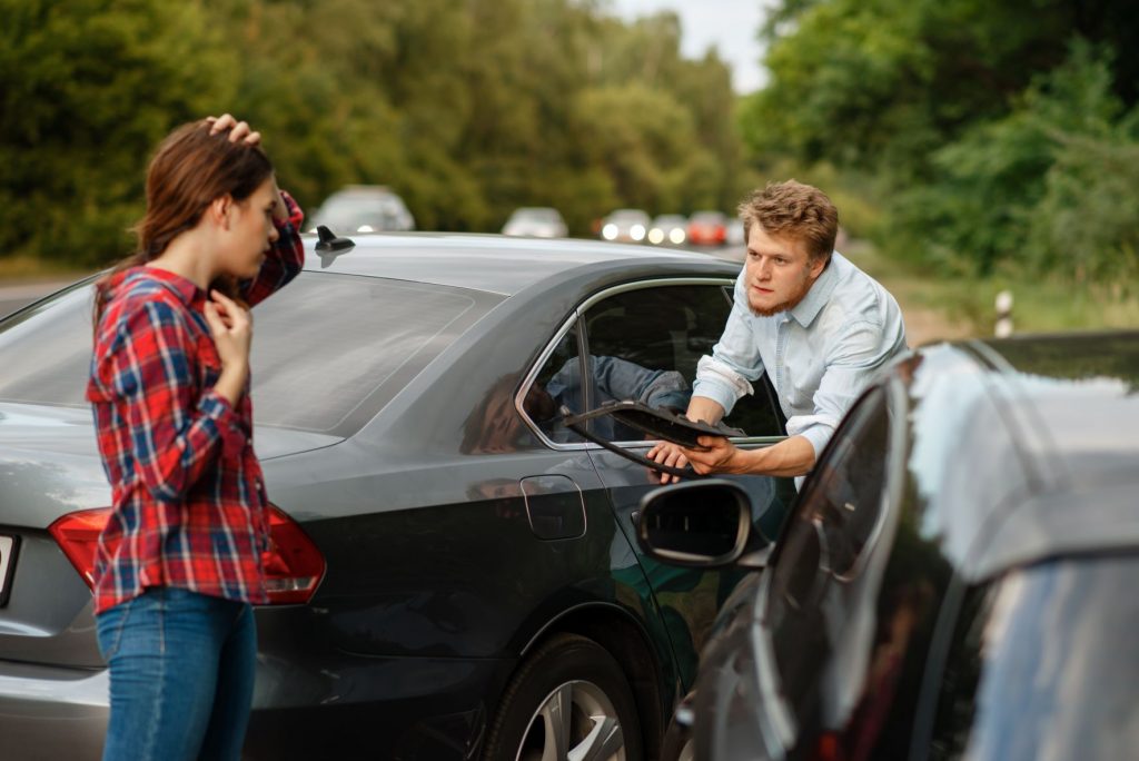 How to Handle the Aftermath of a Car Accident - Abogados de Accidentes de Auto Chula Vista